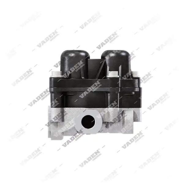 7) AE4619,II39775F, 303.02.0045 4-circuit protection valve, Vaden